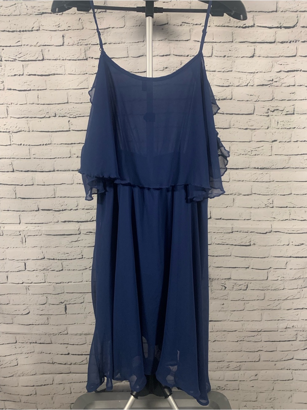 SHEIN Navy Blue Layered Chiffon Midi Dress with Spaghetti Straps